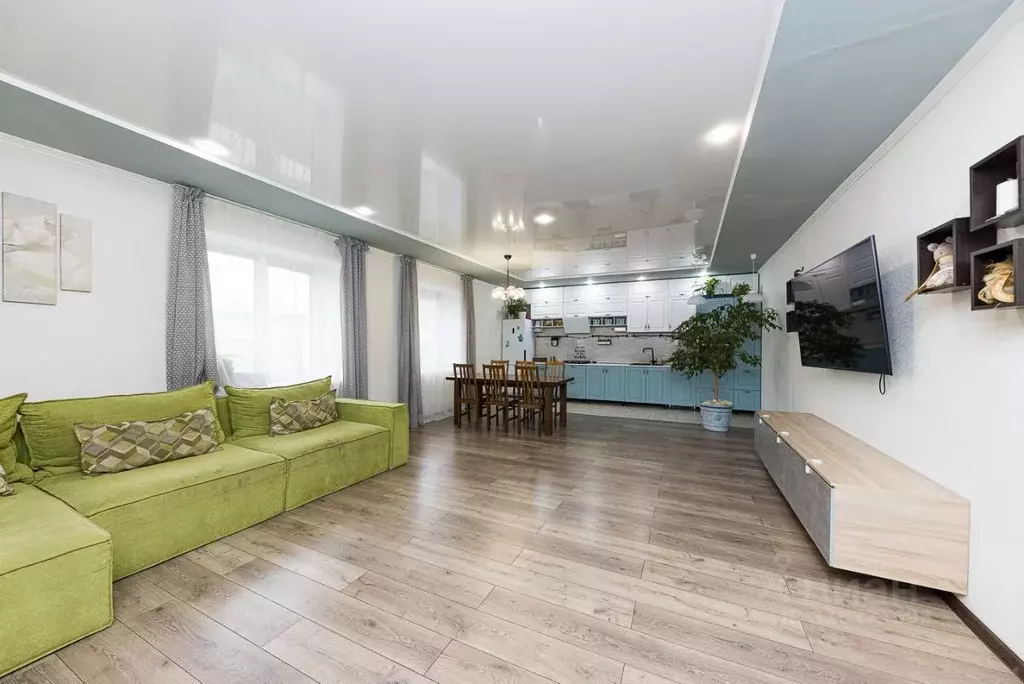 Дом в Челябинская область, Челябинск Сельская ул., 70 (166 м) - Фото 1