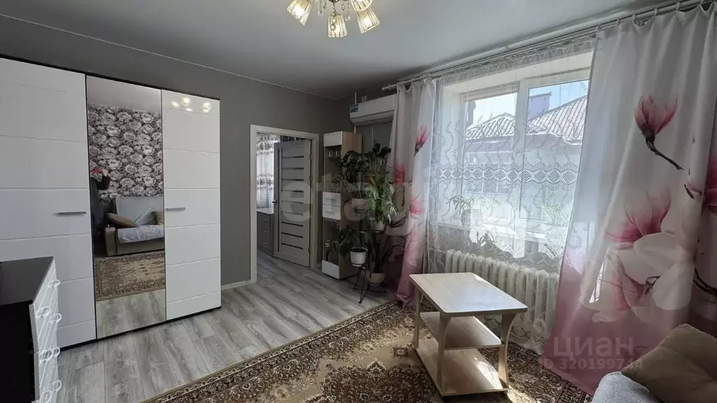 3-к кв. Приморский край, Арсеньев Первомайская ул., 62 (62.5 м) - Фото 0