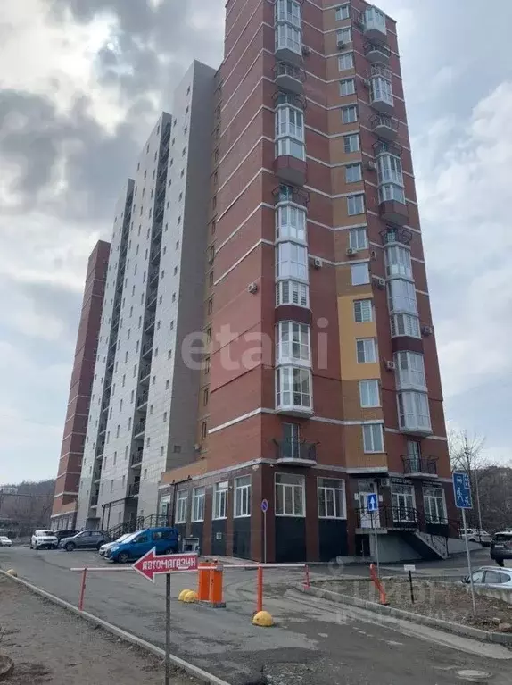 3-к кв. Приморский край, Владивосток ул. Адмирала Завойко, 4А (84.5 м) - Фото 0