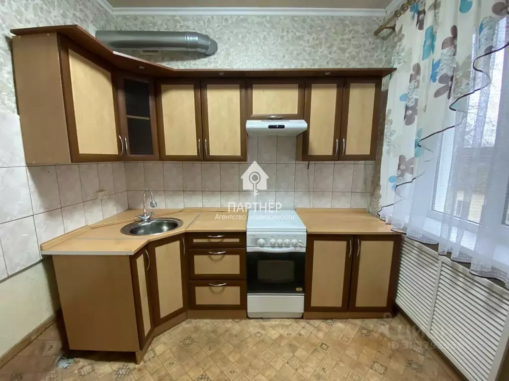 3-к кв. Владимирская область, Ковров Ковров-8 мкр, 4 (77.4 м) - Фото 1