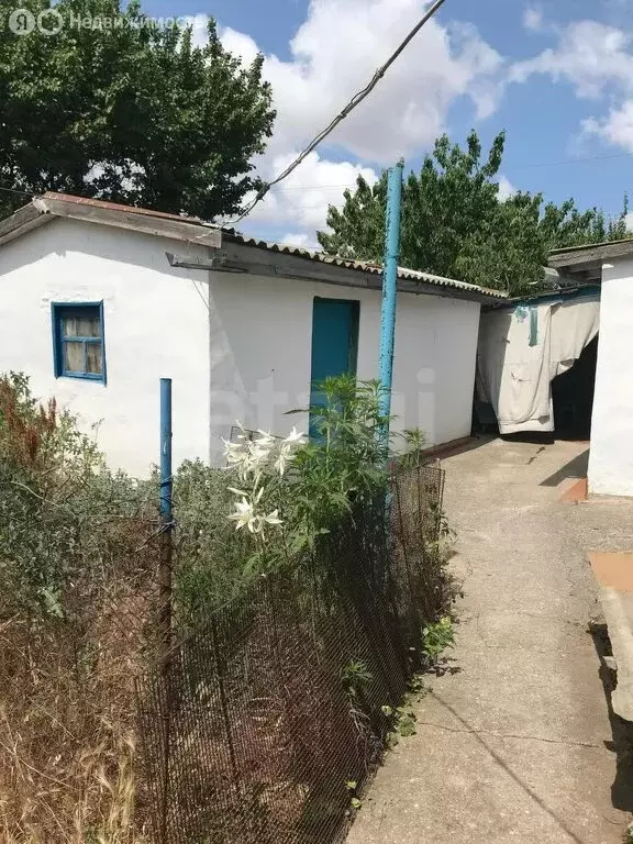 Дом в село Новоивановка, Целинная улица (57.5 м) - Фото 1