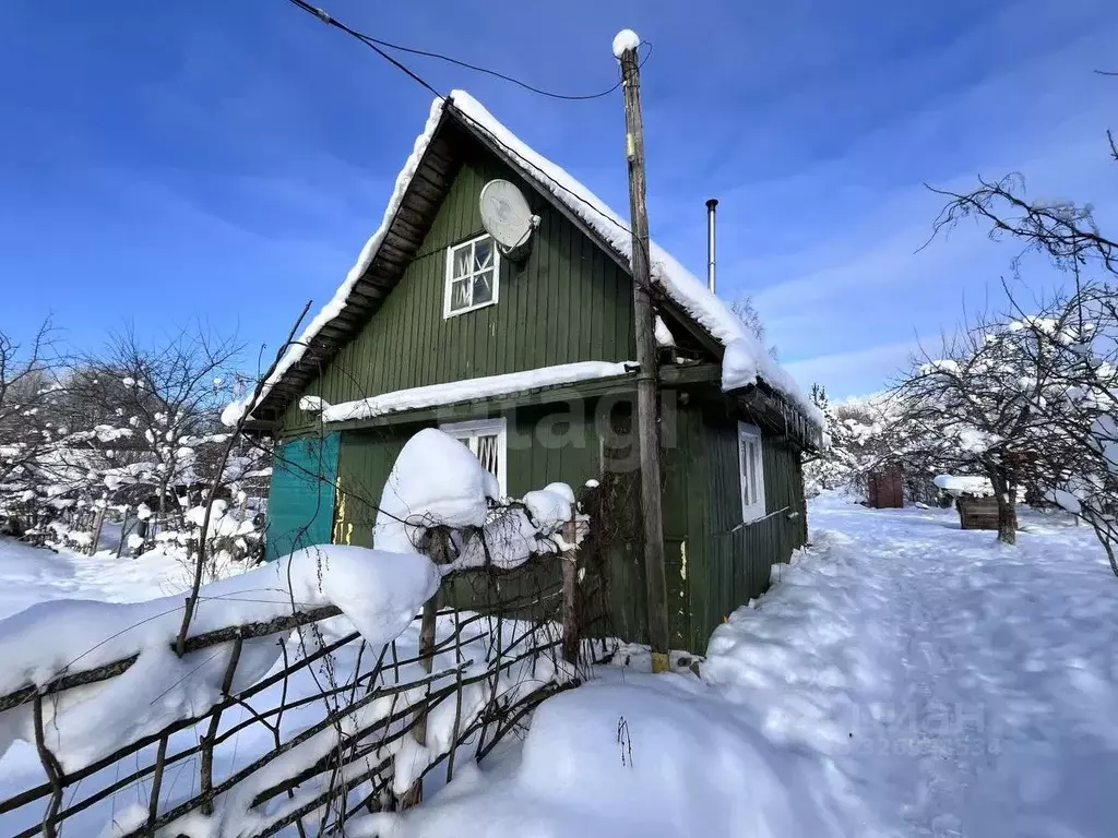 Дом в Ленинградская область, Киришский район, Пчевжинское с/пос, д. ... - Фото 1