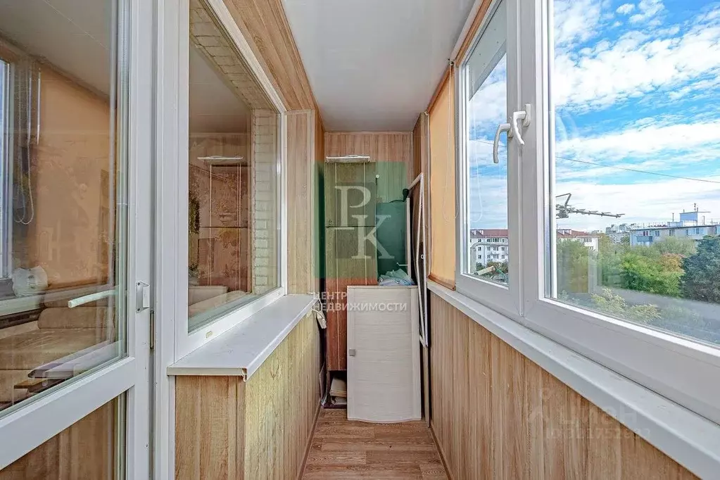 1-к кв. Севастополь просп. Юрия Гагарина, 14А (31.6 м) - Фото 1