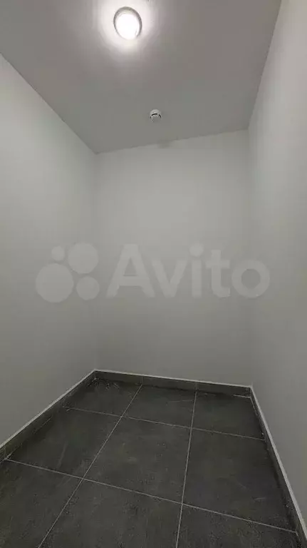 Продам складское помещение, 3.1 м - Фото 0