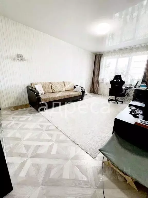 3-к кв. Самарская область, Самара ул. Антонова-Овсеенко, 61 (72.0 м) - Фото 0