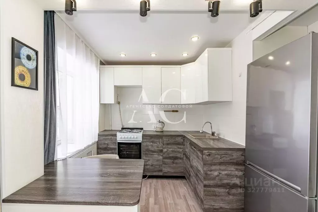 2-к кв. Свердловская область, Екатеринбург ул. Просторная, 146 (43.8 ... - Фото 1