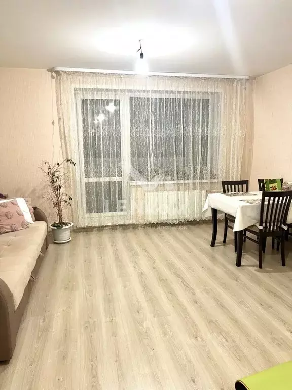 1-к кв. Удмуртия, Ижевск ул. Ленина, 88 (44.3 м) - Фото 1