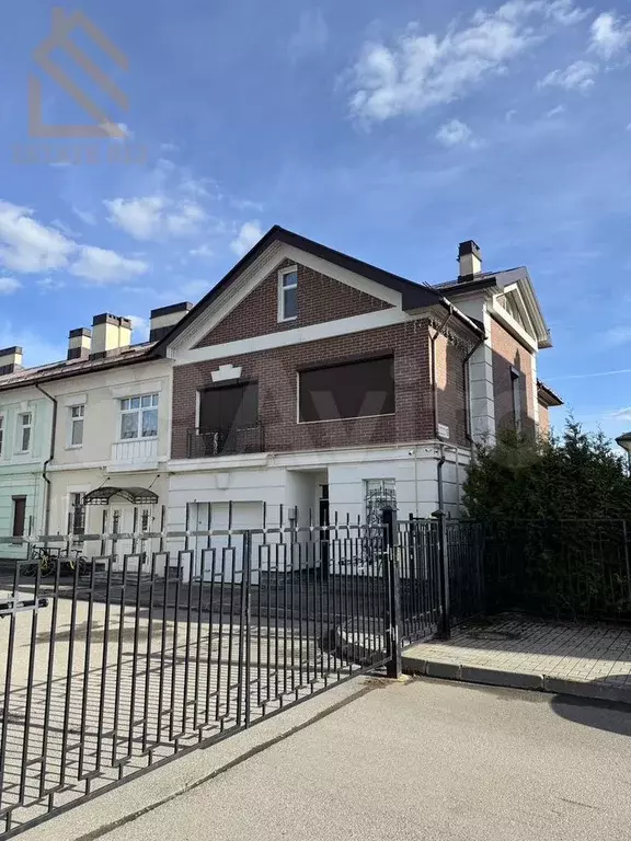 Таунхаус 233 м на участке 2 сот. - Фото 0