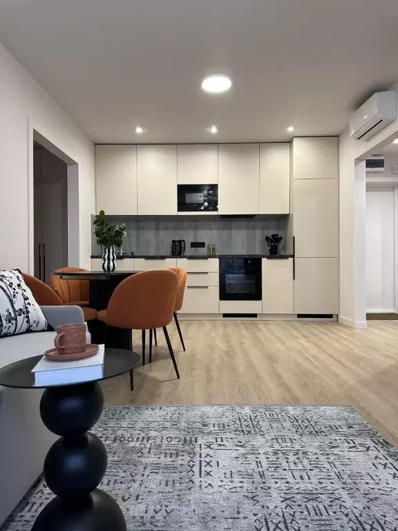 3-к кв. Москва ул. Добролюбова, 8к3 (58.5 м) - Фото 1