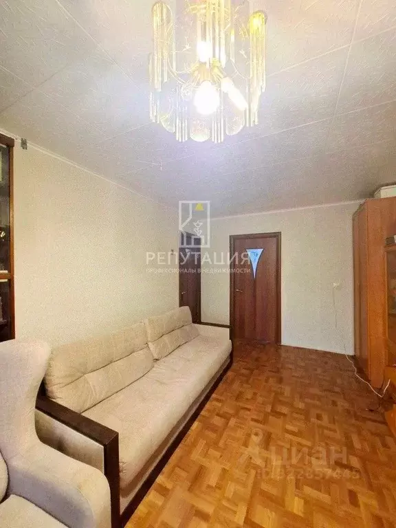 3-к кв. Свердловская область, Екатеринбург ул. 40-летия Октября, 24 ... - Фото 1