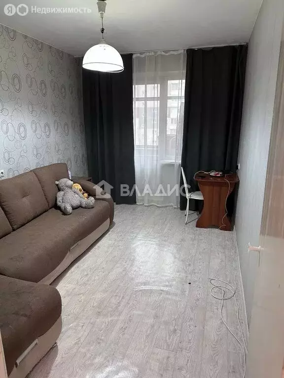 1-комнатная квартира: Красноярск, улица Молокова, 27 (32 м) - Фото 0