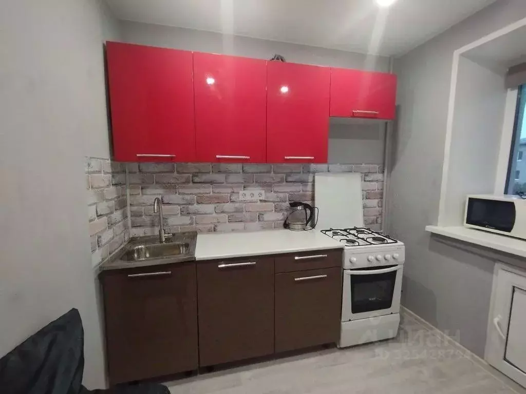 1-к кв. Удмуртия, Ижевск ул. 9 Января, 163 (32.0 м) - Фото 1