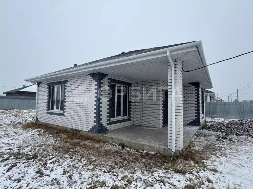 Дом в Тюменская область, Тюменский муниципальный округ, с. Чикча  (73 ... - Фото 2