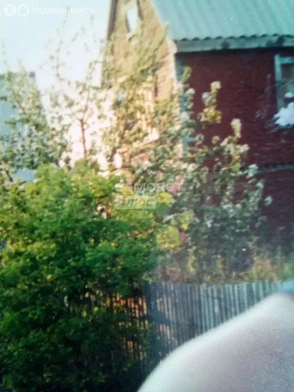 Дом в Омская область, рабочий посёлок Таврическое (600 м) - Фото 1