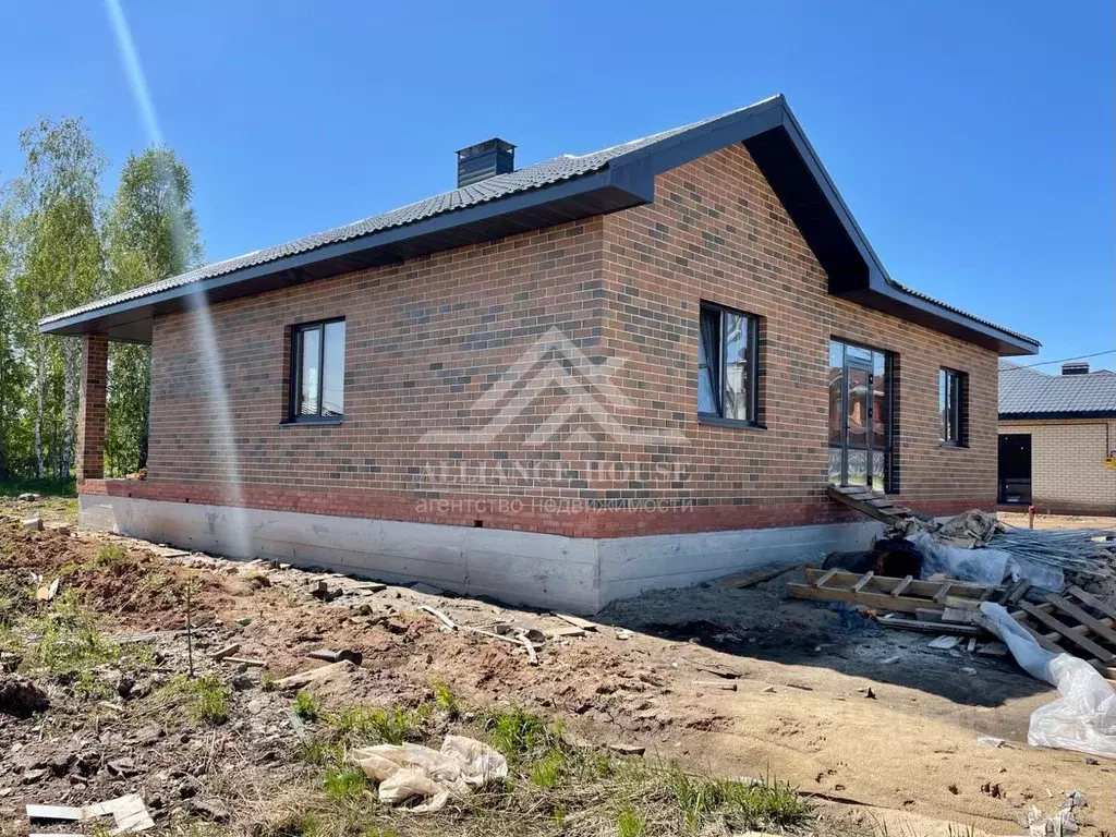 Дом в Татарстан, Пестречинский район, Богородское с/пос, д. Куюки, ... - Фото 1