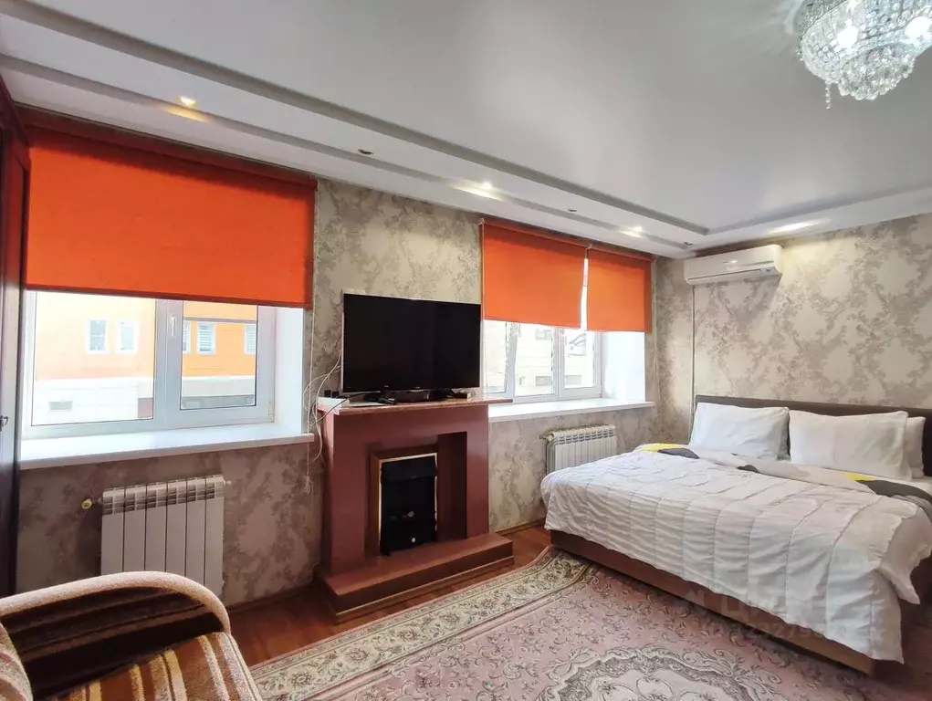 2-к кв. Омская область, Омск ул. Масленникова, 41 (70.0 м) - Фото 1