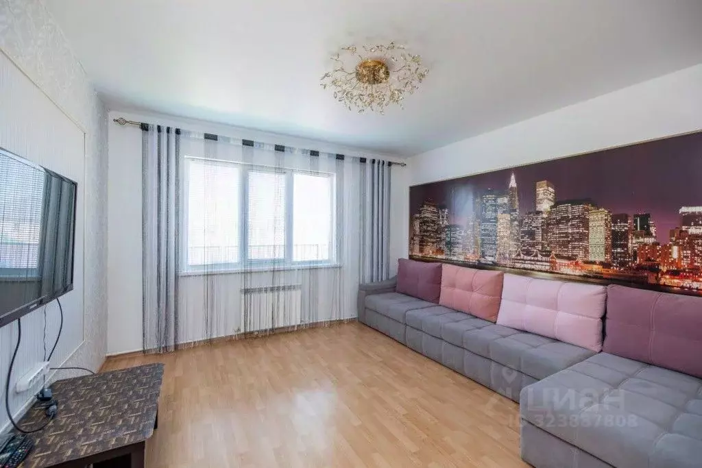 Дом в Оренбургская область, Оренбургский район, Сергиевский сельсовет, ... - Фото 1