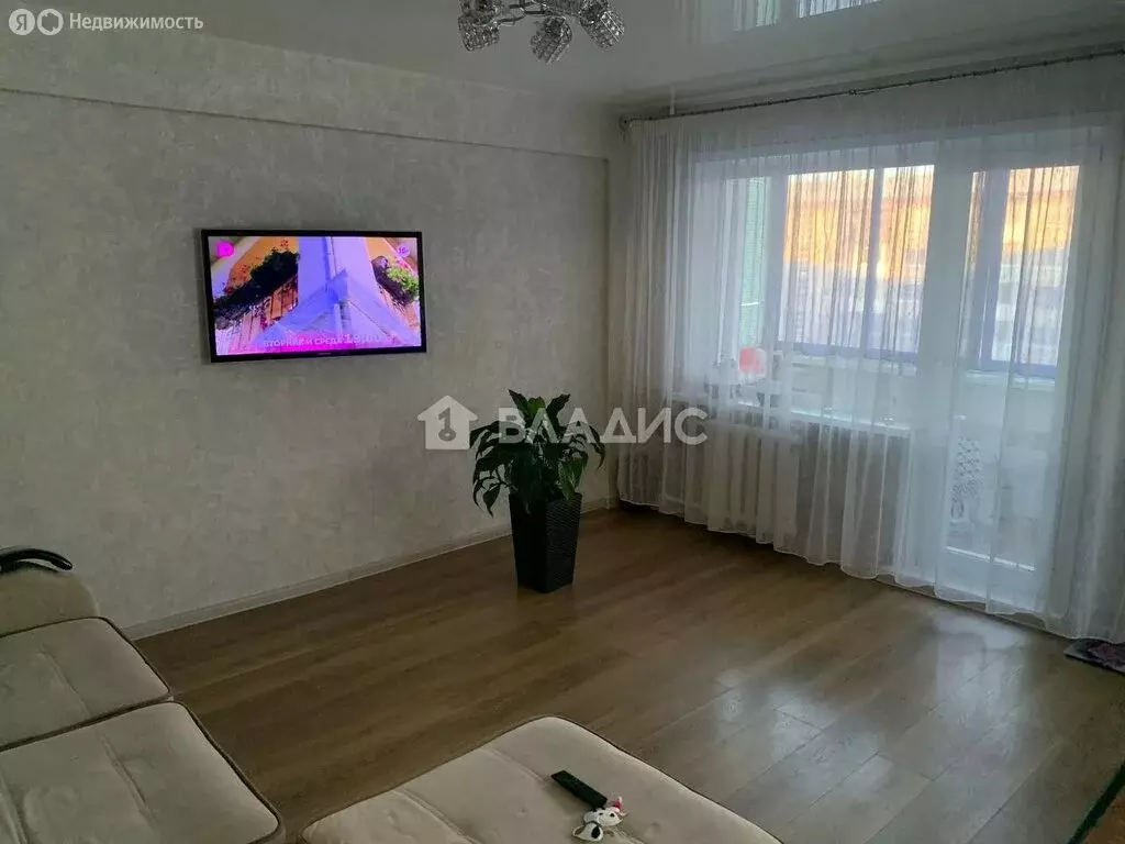 3-комнатная квартира: Ангарск, микрорайон 6А, 27 (69.1 м) - Фото 1