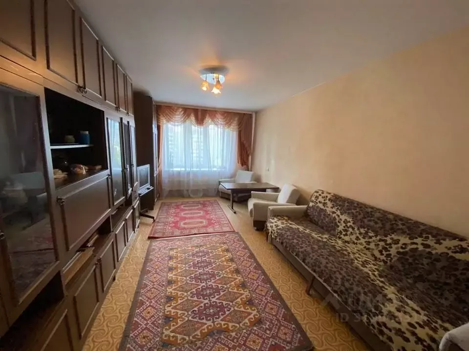 3-к кв. Свердловская область, Екатеринбург ул. Уральская, 61 (66.3 м) - Фото 0
