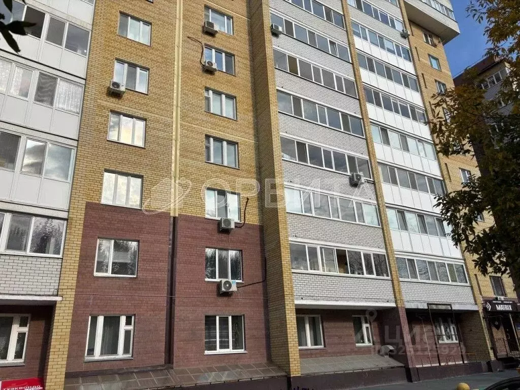 2-к кв. Тюменская область, Тюмень Интернациональная ул., 140 (67.7 м) - Фото 1