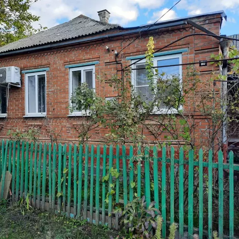 Дом в Ростовская область, Неклиновский район, с. Вареновка ... - Фото 1