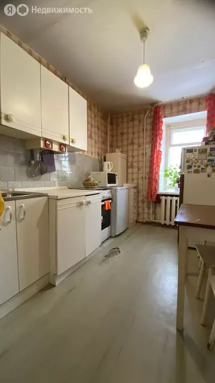 2-комнатная квартира: Соликамск, Северная улица, 32 (49.1 м) - Фото 1