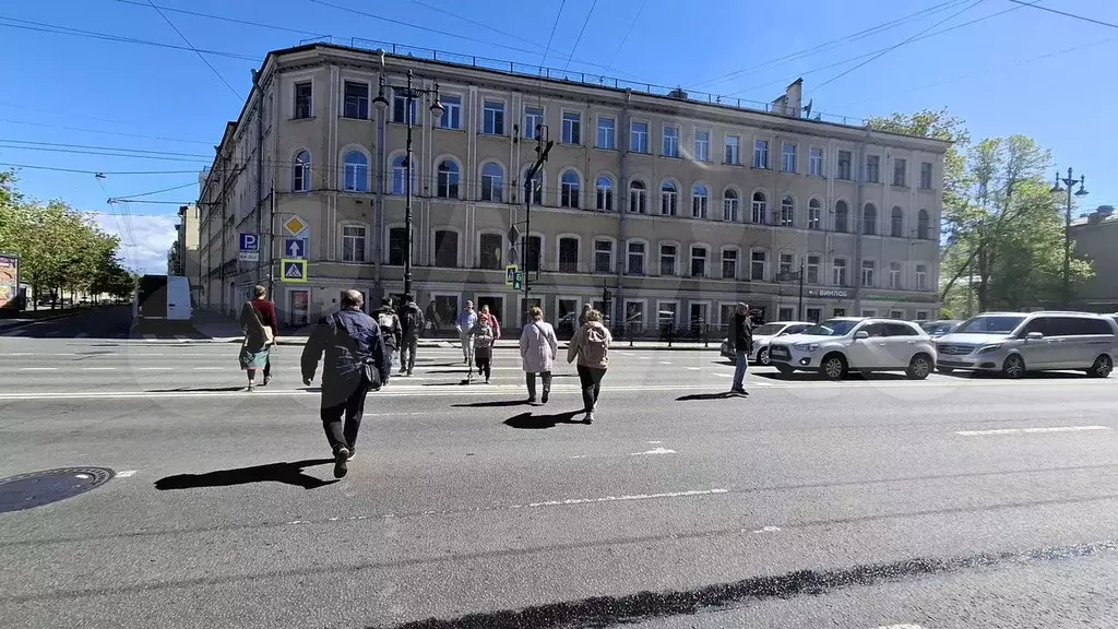 Торговля, Медцентр, Офис у метро 353.1 м - Фото 1