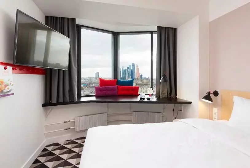 Комната Москва Смоленская ул., 8 (13.0 м) - Фото 1