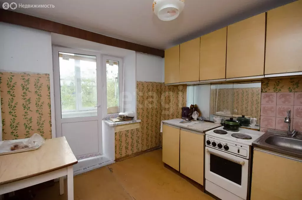 2-комнатная квартира: Заводоуковск, Заводская улица, 11 (50.3 м) - Фото 1
