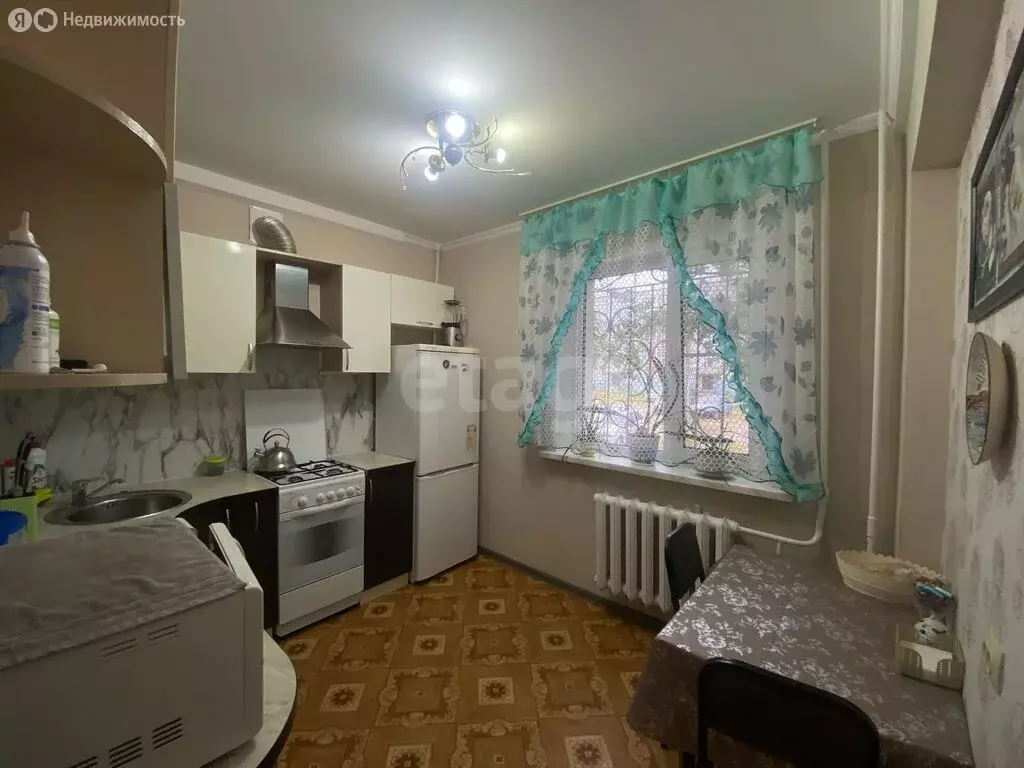 3-комнатная квартира: Усинск, Молодёжная улица, 23 (70.3 м) - Фото 1