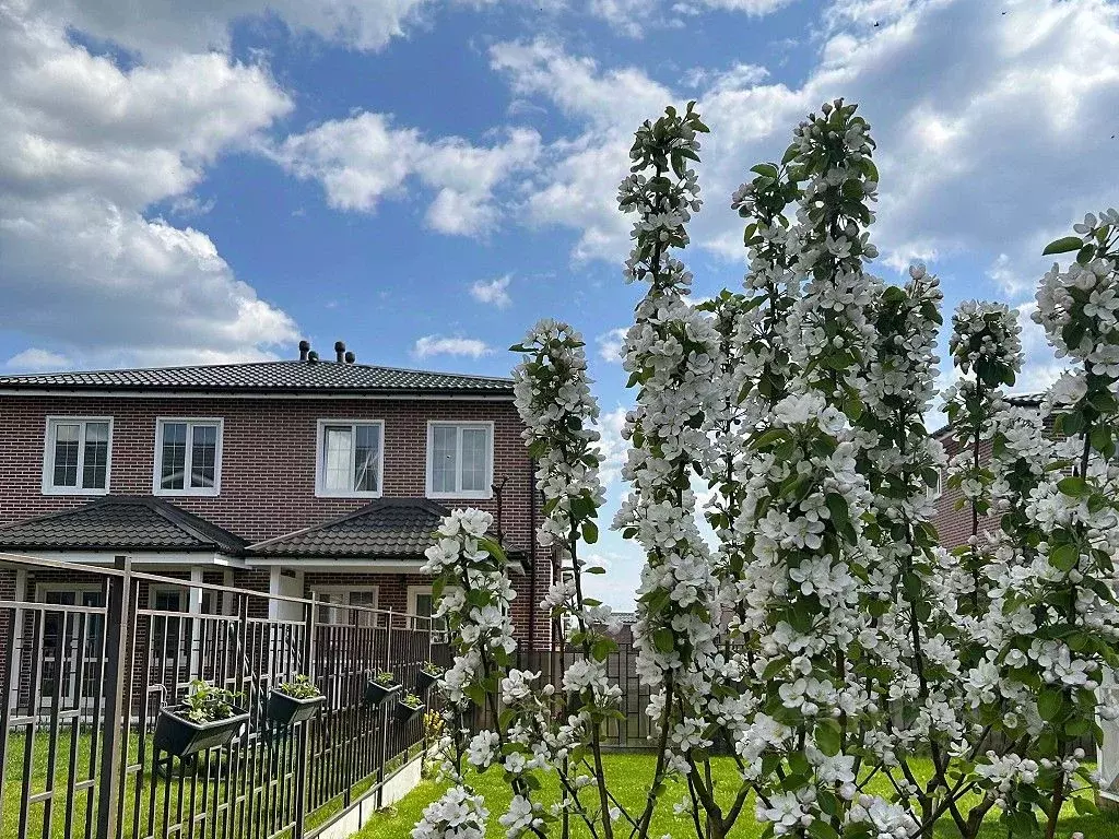 Дом в Ленинградская область, Всеволожский район, Агалатовское с/пос, ... - Фото 2