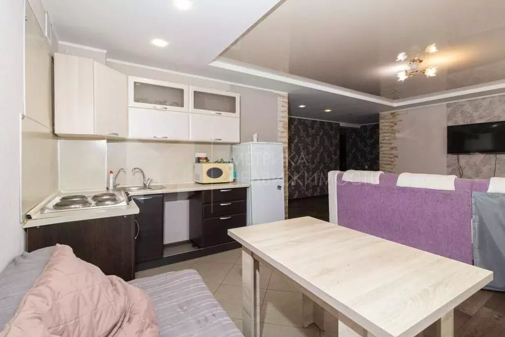 2-к кв. Тюменская область, Тюмень ул. Самарцева, 30 (67.7 м) - Фото 1