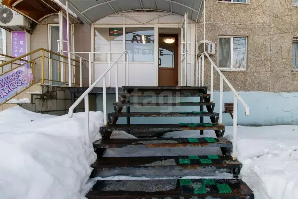 Помещение свободного назначения в Тюменская область, Тюмень ул. 30 лет ... - Фото 1