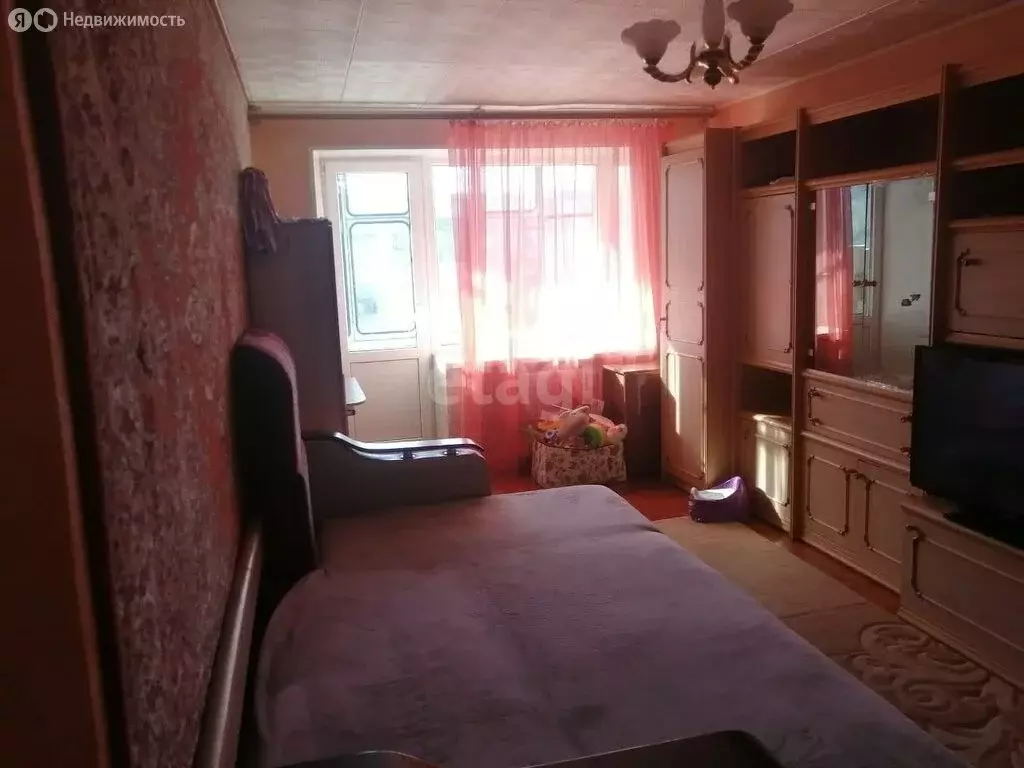 3-комнатная квартира: Силикатный, улица Ленина, 20 (57.6 м) - Фото 1