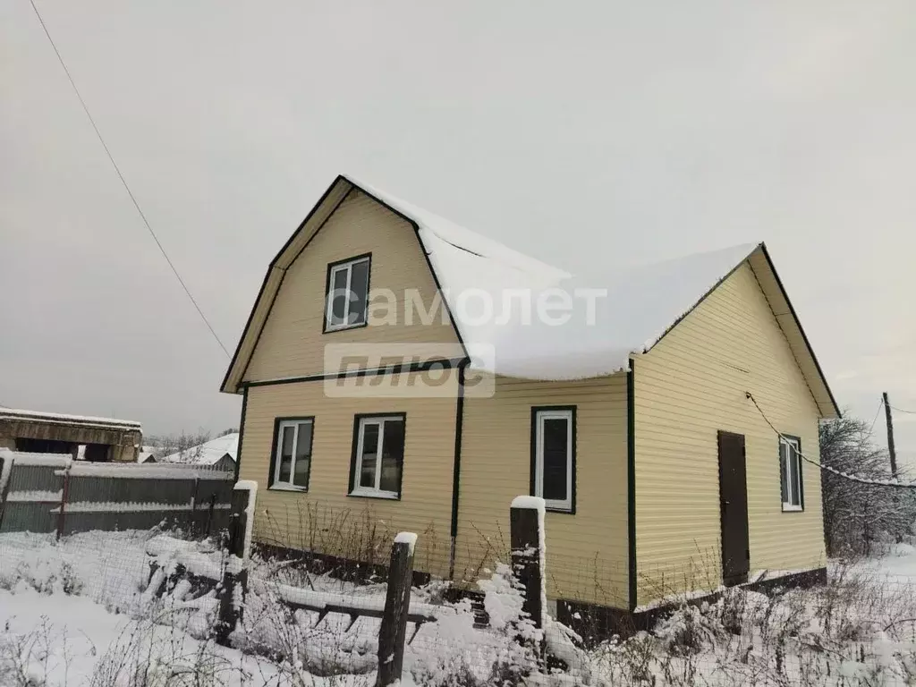 Дом в Башкортостан, Иглинский сельсовет, с. Иглино ул. Нахимова (90 м) - Фото 1