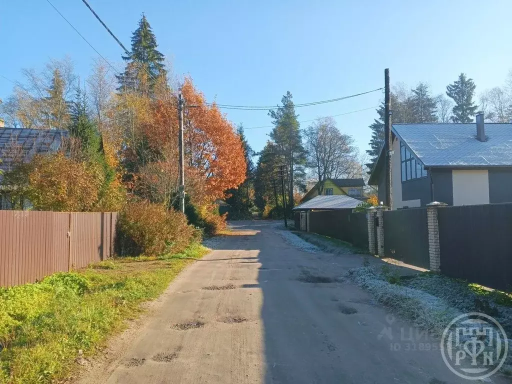 Дом в Ленинградская область, Выборгский район, Рощино пгт ул. Радищева ... - Фото 2