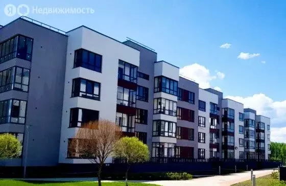 1-комнатная квартира: Тюмень, улица Федюнинского, 30к2 (44.9 м) - Фото 2