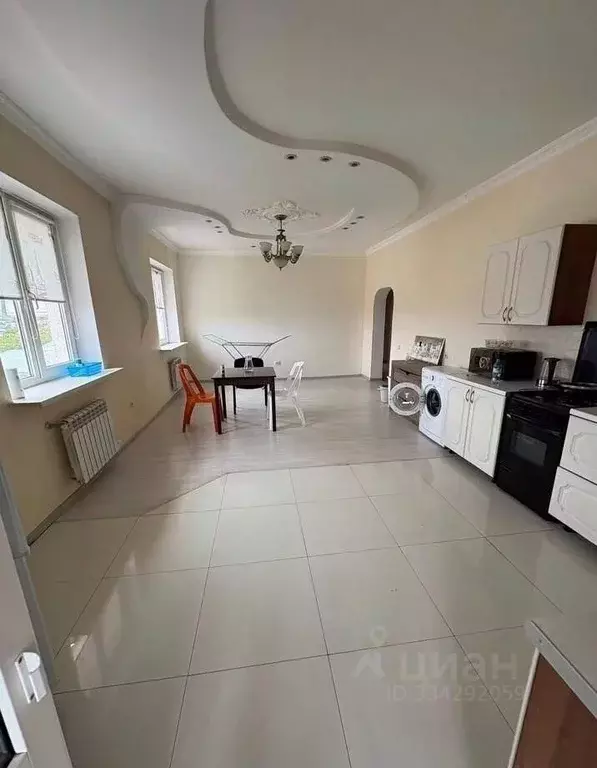 2-к кв. Крым, Симферополь ул. Болгарская, 20 (85.0 м) - Фото 2