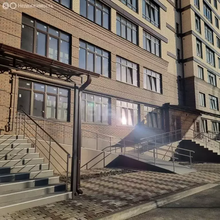 2-комнатная квартира: Владикавказ, Курская улица, 2Б (60.3 м) - Фото 1