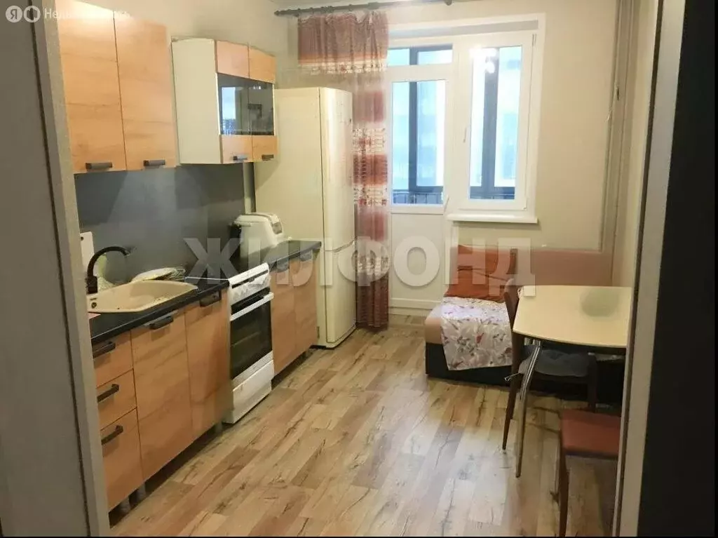 1-комнатная квартира: Абакан, улица Кирова, 183к1 (36 м) - Фото 1