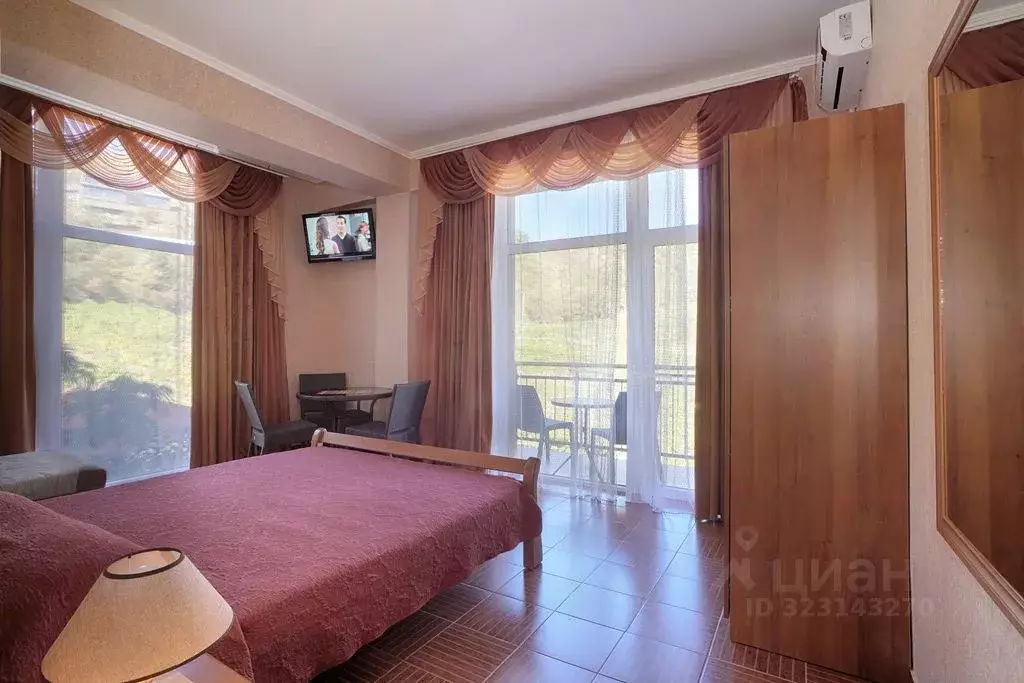 Комната Крым, Алушта ул. Набережная, 24А - Фото 1