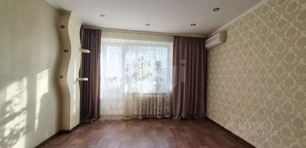 3-к кв. Саратовская область, Энгельс 1-й мкр, 1 (50.3 м) - Фото 1