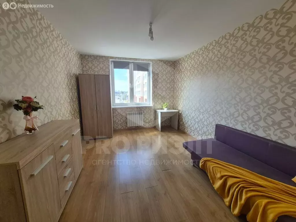 2-комнатная квартира: Калининград, Флотская улица, 4 (58.1 м) - Фото 1