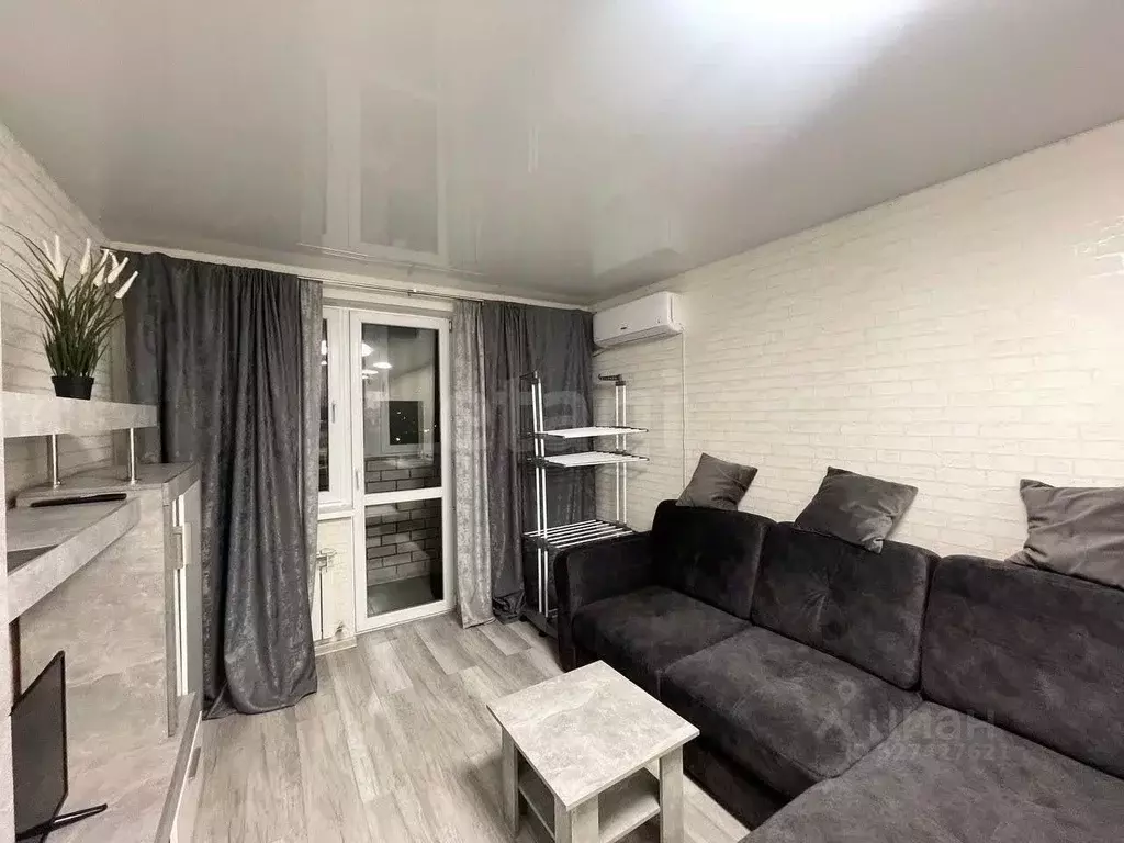 Студия Воронежская область, Воронеж ул. 9 Января, 133 (27.3 м) - Фото 1