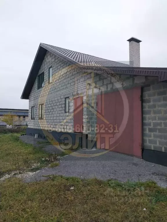 Дом в Белгородская область, Старый Оскол ул. Бирюзовая, 56 (250 м) - Фото 2