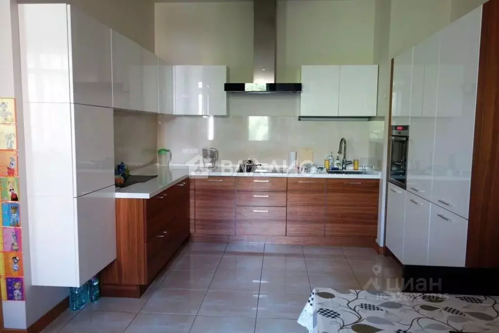 4-к кв. Москва ул. Шумкина, 11А (162.0 м) - Фото 1