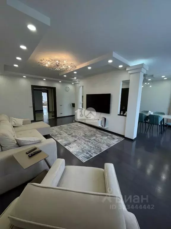 4-к кв. Кемеровская область, Кемерово бул. Строителей, 28/1 (140.0 м) - Фото 1