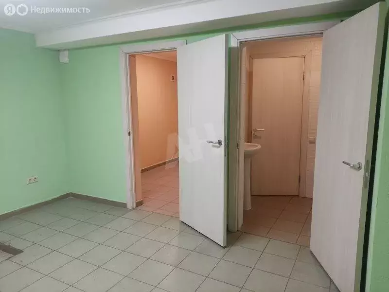 Помещение свободного назначения (100 м) - Фото 0