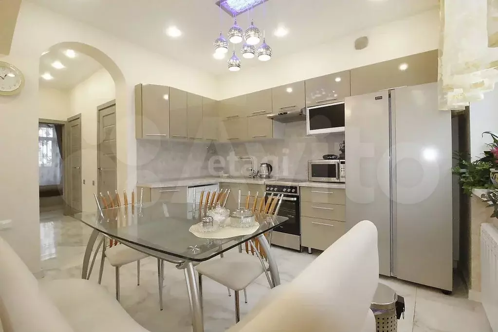 5-к. квартира, 120 м, 3/5 эт. - Фото 0