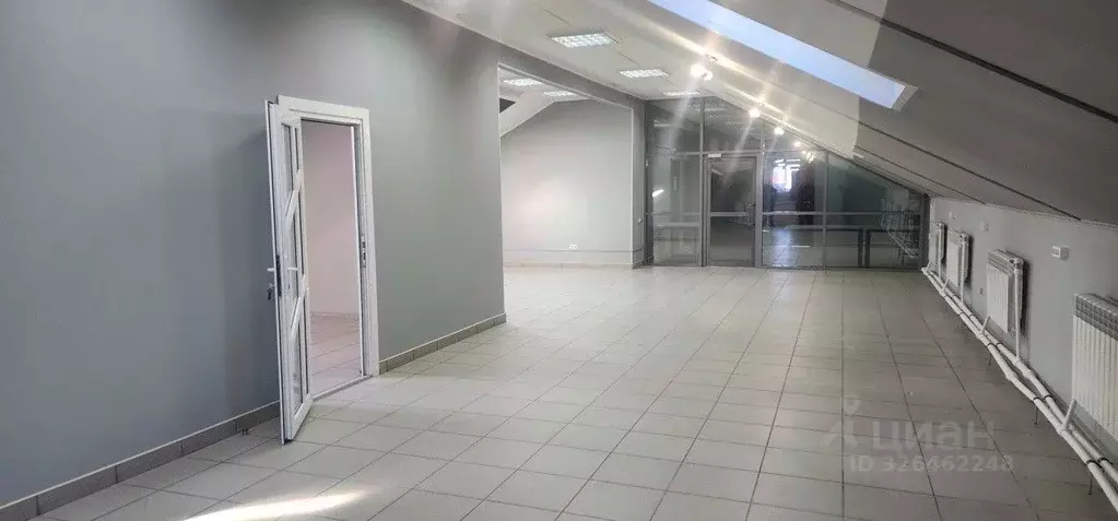 Офис в Оренбургская область, Оренбург Лесозащитная ул., 18 (140 м) - Фото 2